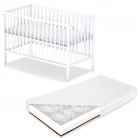   Lesena postelja Bobas Magda 60 x 120 cm bela + vzmetnica FPH Tapi - Konrad Lech ajda-kokos srednje - trda 120 x 60 x 10 cm