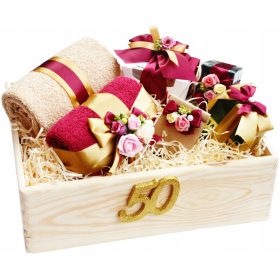   Elegantna darilna košara za 50. rojstni dan in obletnico poroke