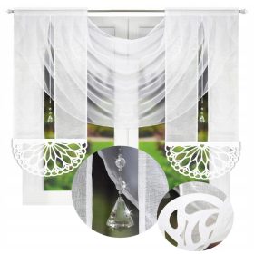 ELEGANTNA ZAVESA IZ BATISTA Z KORALIKI 200 cm x 140