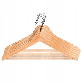 Obešalniki iz lesa za garderobo z vsestransko uporabnostjo