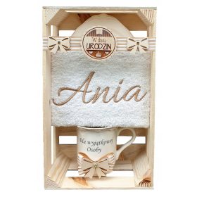 BRISAČKA Z IMENOM, SKODELICA Z DARILOM ZA ROJSTNI DAN