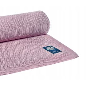 Bambusasta odeja v pudrasto roza barvi 100% bambusa 80x100